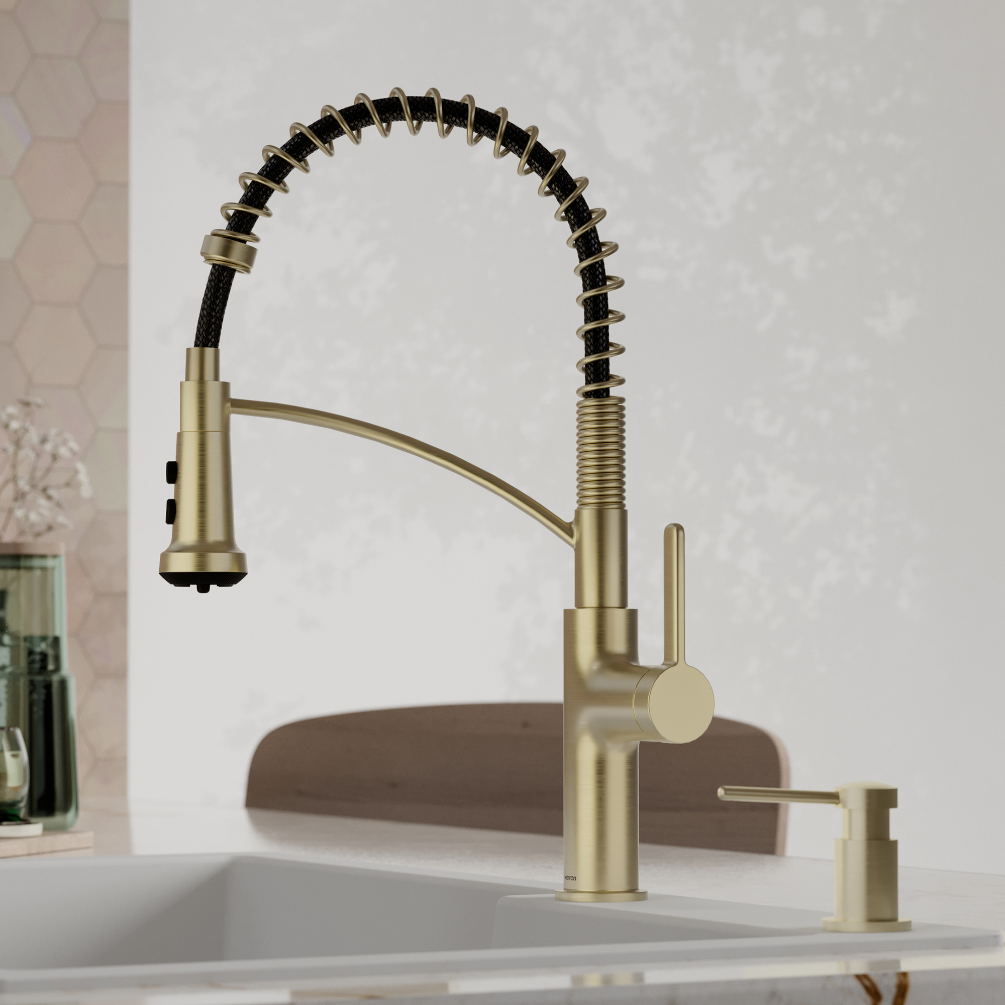 Scottsdale Single Handle Commercial Pull-Down Sprayer Kitchen Faucet In Spot-Free Champagne Bronze