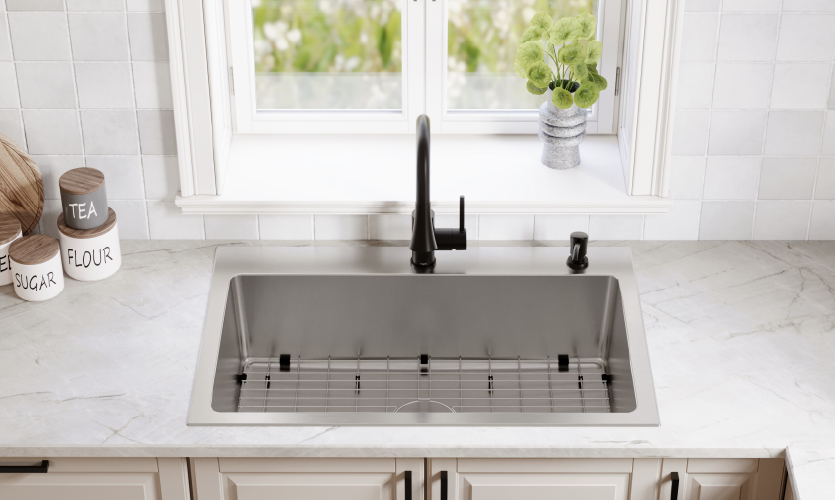 A Center Drain for Even, Efficient Drainage