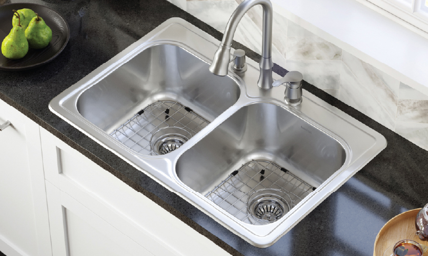 Spacious Single and Double Bowl Layouts