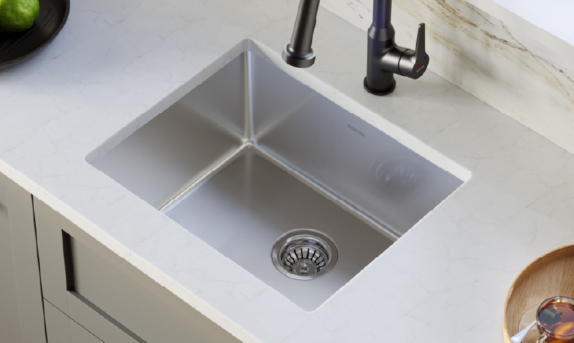 Single and Double Bowl Layouts in a Range of Sizes
