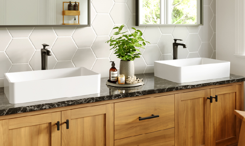 A Transitional Design That Works Across Bathroom Styles